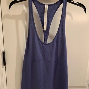 Lululemon Twist Around Tank w/side slits